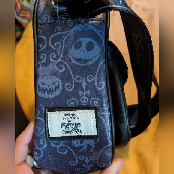 Disney Nightmare Before Christmas Crossbody Shoulder Mini crossbody - Picture 15 of 16